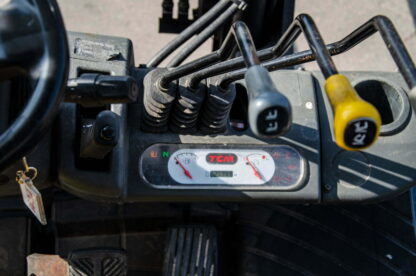 TCM FG25T3 - 2006 - рычаги управления